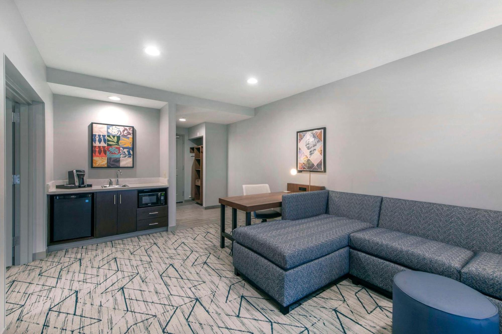 Hilton Garden Inn Raleigh קרי מראה חיצוני תמונה