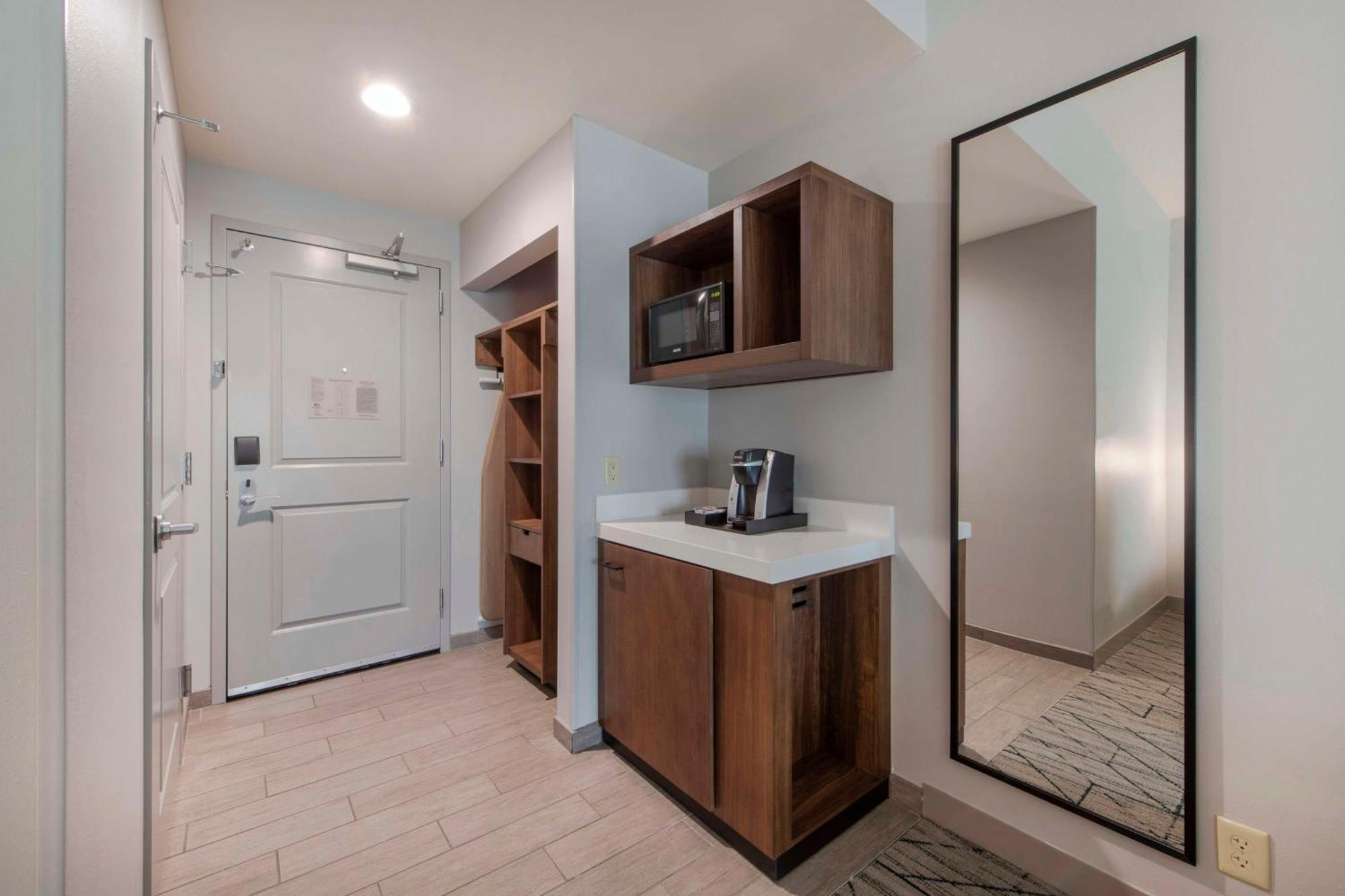 Hilton Garden Inn Raleigh קרי מראה חיצוני תמונה