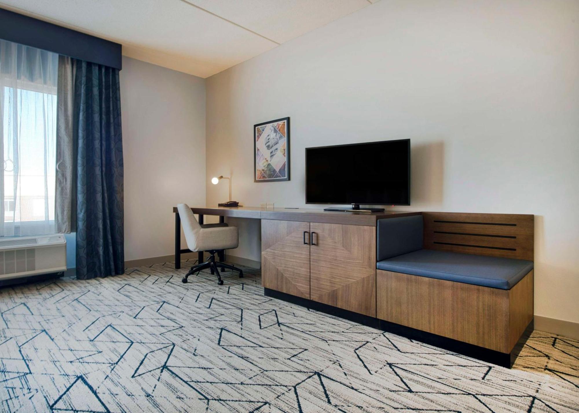 Hilton Garden Inn Raleigh קרי מראה חיצוני תמונה